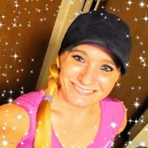 Meet your Posher, Jewelz